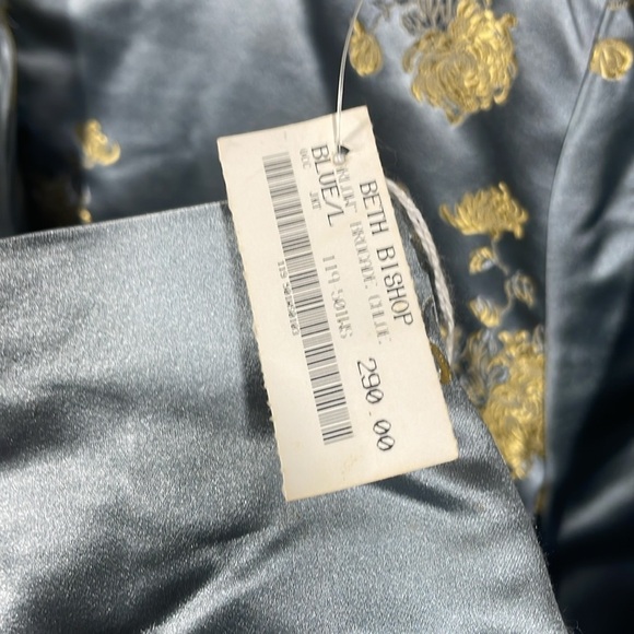 Vintage silk Connie Roberson Floral brocade  Jacket never worn with tags - Picture 3 of 5
